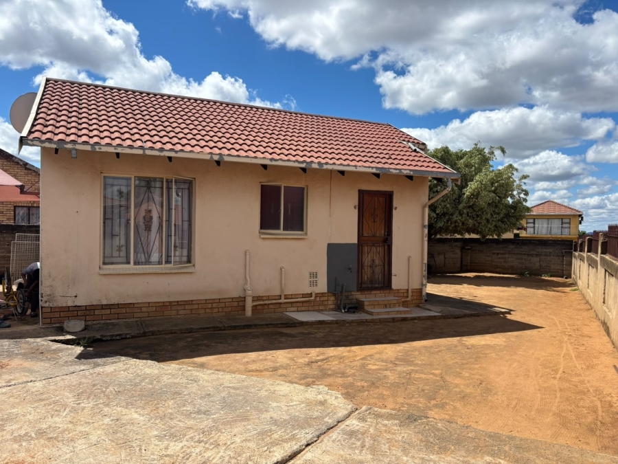 3 Bedroom Property for Sale in Tlhabane West North West